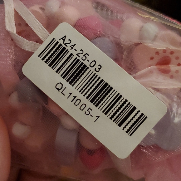 Cute wooden beads w/ owls, flowers, & hearts necklace & bracelet set for girls. - Picture 4 of 4